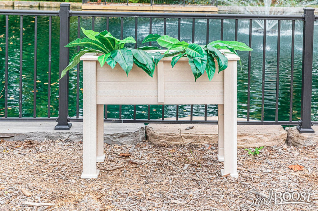 Amish made outdoor poly planters, premium quality furniture accessories designed for durability, weather resistance, and stylish outdoor décor