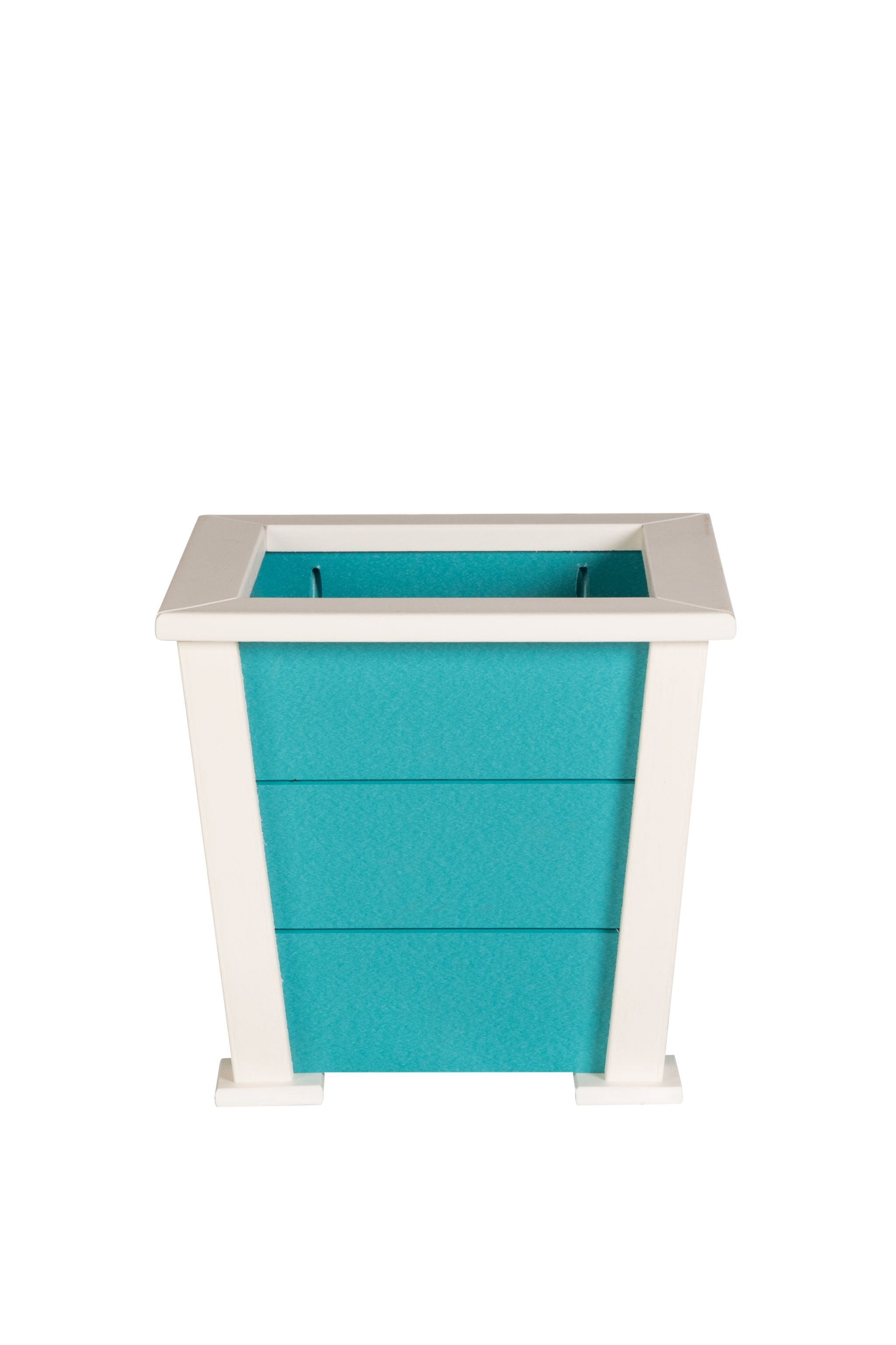 Amish made outdoor poly planters, premium quality furniture accessories designed for durability, weather resistance, and stylish outdoor décor